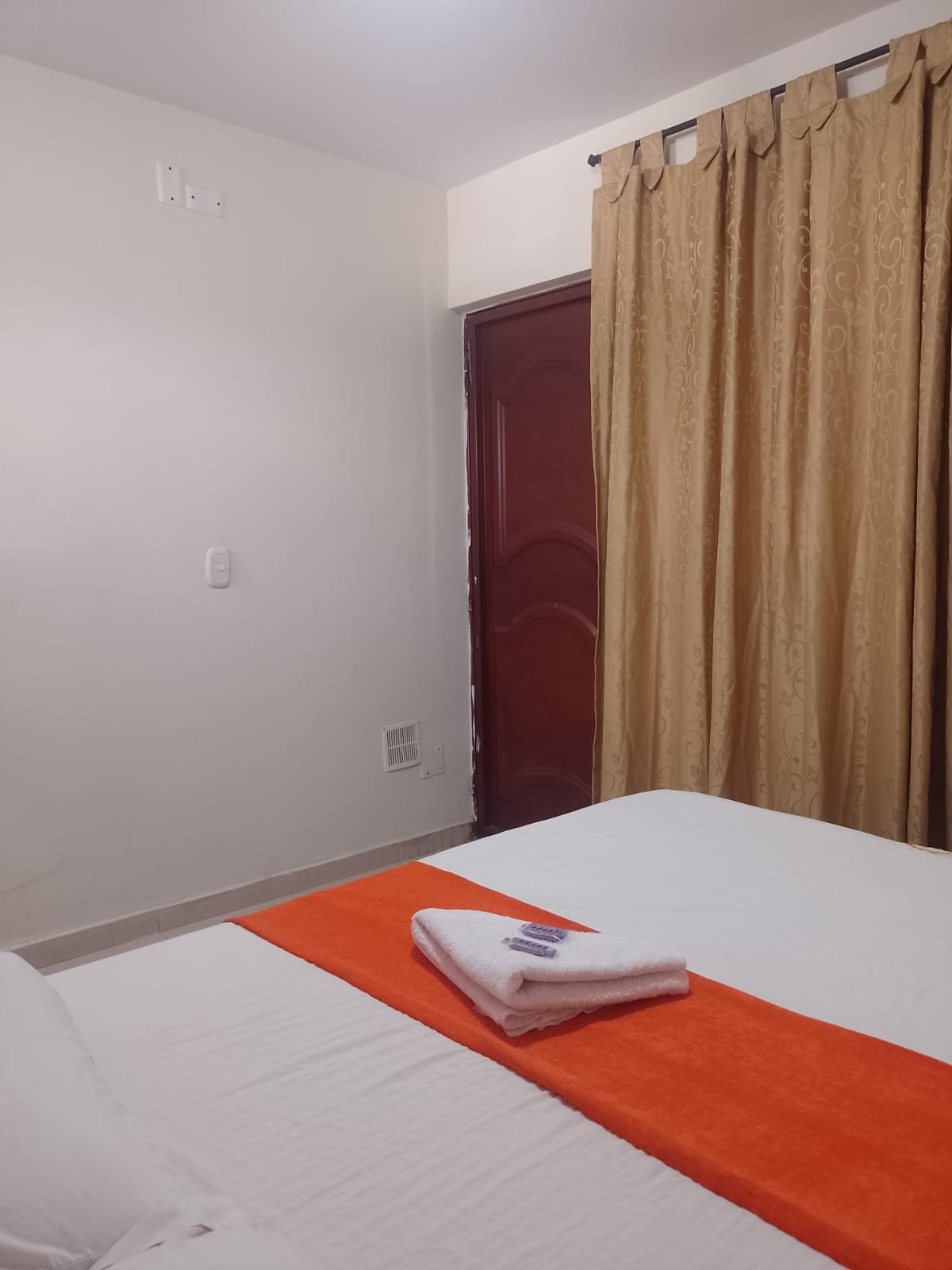 Habitación para Parejas con Ventilador